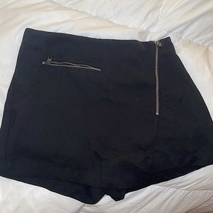 Black envelope mini skirt